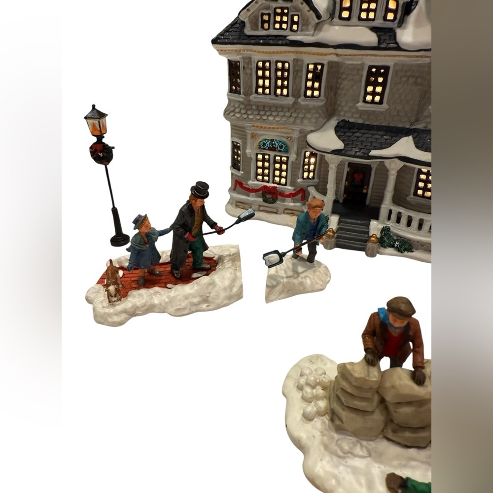 Lemax 2001 Laurel House 12 Piece Set with Original Box #16243 Damage - Picture 9 of 17